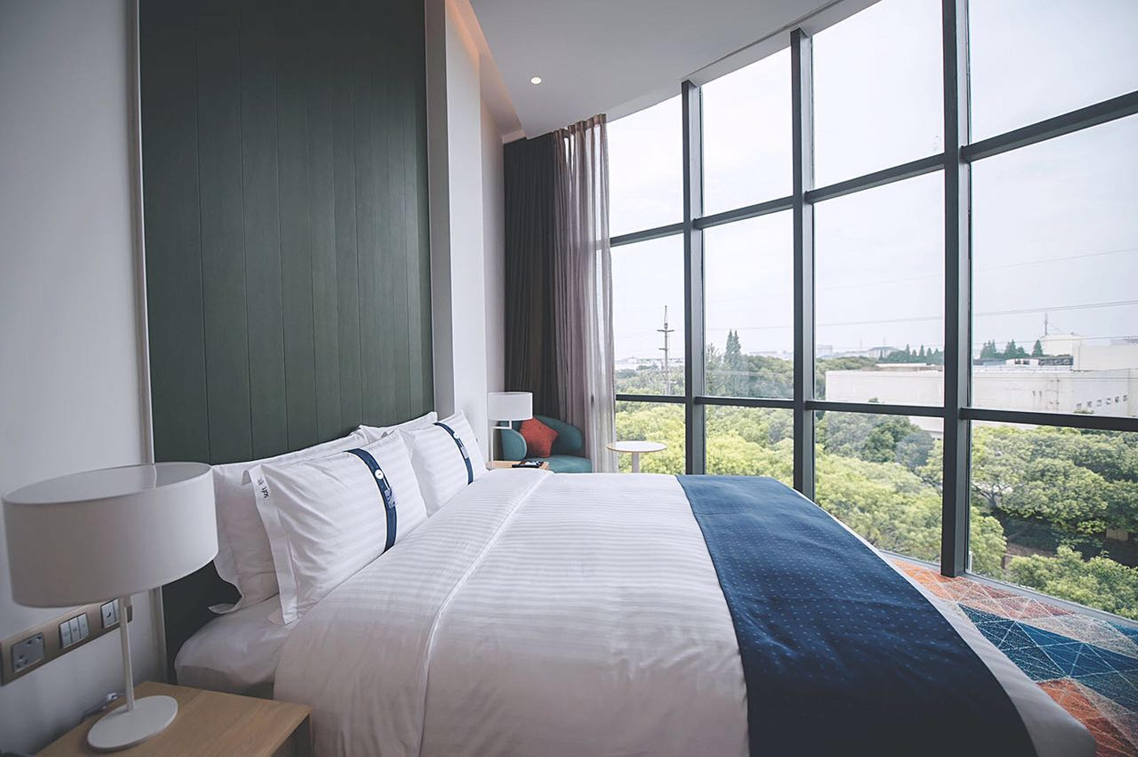 Holiday Inn Express Shanghai Songjiang Fangta By Ihg Εξωτερικό φωτογραφία