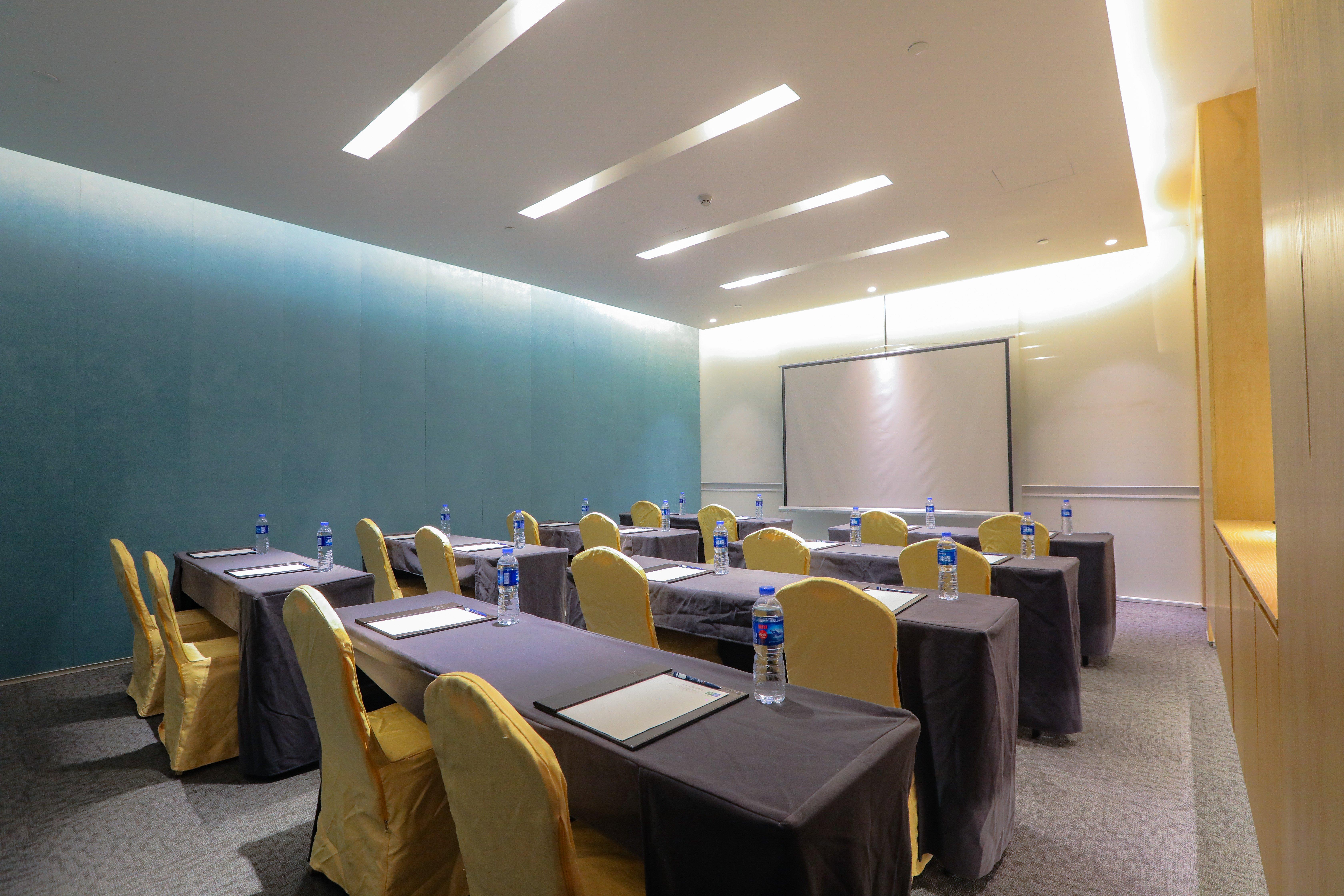 Holiday Inn Express Shanghai Songjiang Fangta By Ihg Εξωτερικό φωτογραφία